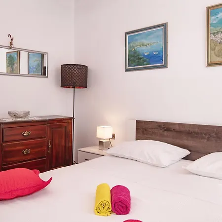 By The Sea Stupin Celine, Rogoznica - 4264 Apartment *