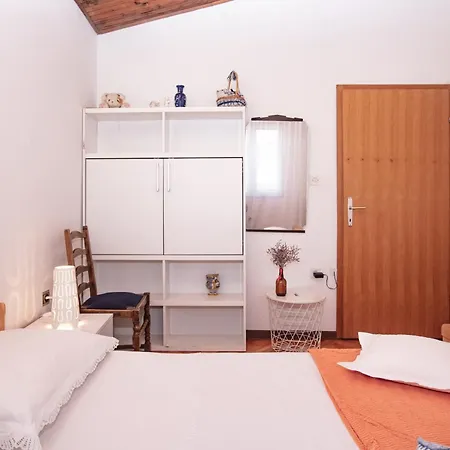 By The Sea Stupin Celine, Rogoznica - 4264 Apartment *